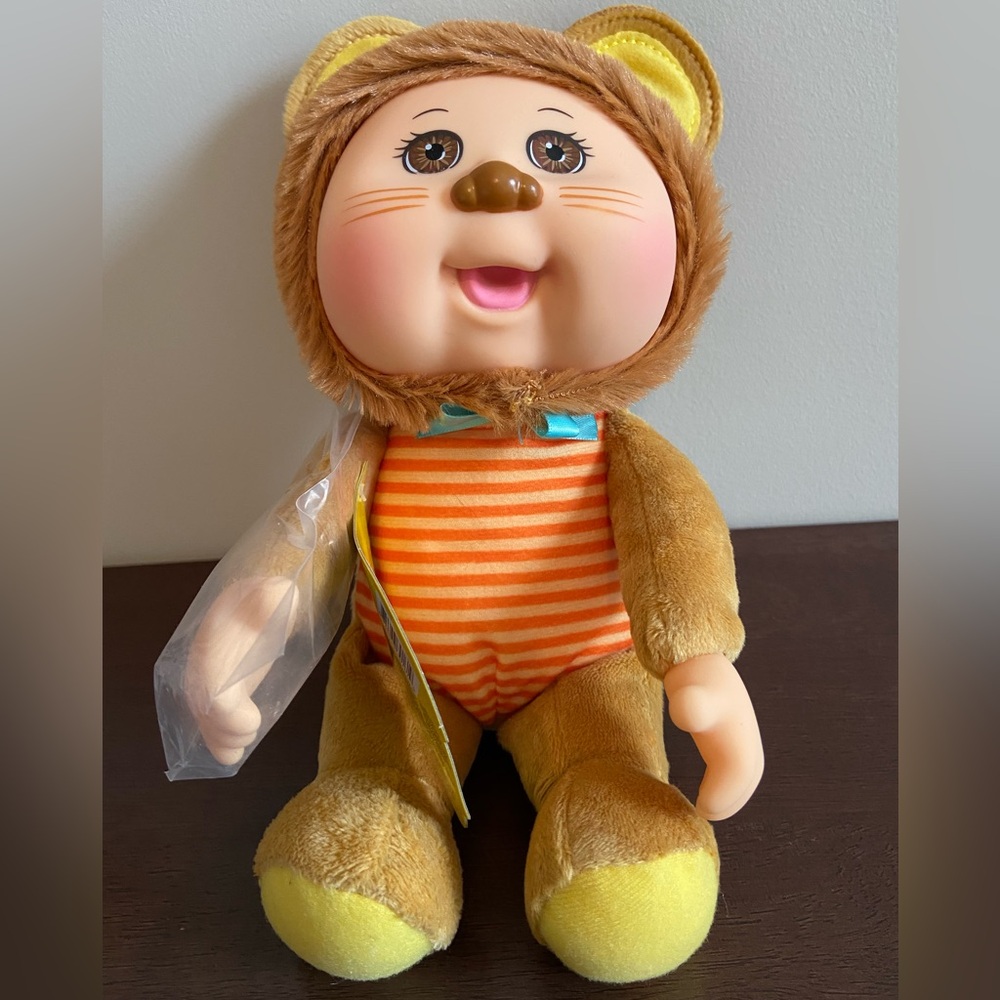 Cabbage Patch Kids Cutie Safari Friends Kona Lion Doll.